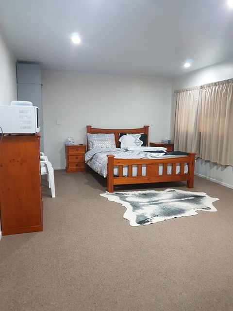 Hamilton Nz - Accommodation New Zealand 0