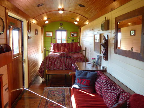 Hapuku Carriages - Accommodation New Zealand 2