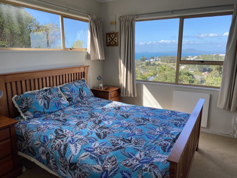 Harbour View Apartment - Accommodation New Zealand 0