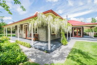 Hartley Homestead Boutique Bed  Breakfast