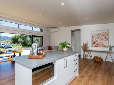 Haumako - Mangawhai Heads Holiday Home - Accommodation New Zealand 1