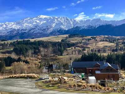 HawkRidge Chateau Apartment