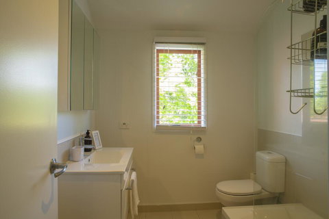 Hawthorne House - Accommodation New Zealand 3