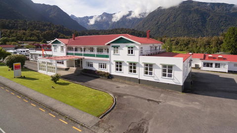 Heartland Hotel Fox Glacier - Accommodation New Zealand 2
