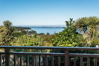 Hedgehog Heights - Waiheke Island Holiday Home