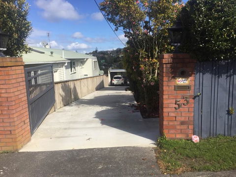 Hidden Gem In Hillcrest - Accommodation New Zealand 1