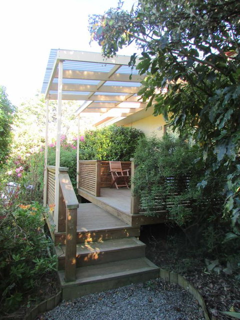 Hillview B&B - Accommodation New Zealand 0