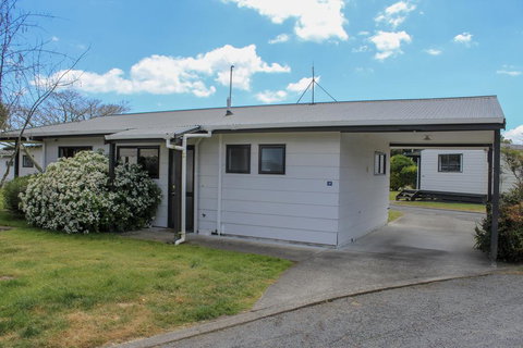 Holdens Bay Holiday Park - Accommodation New Zealand 0