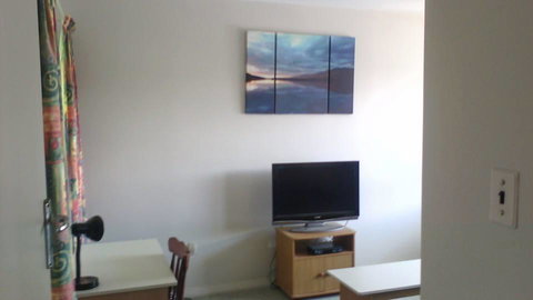 Holiday Home Greymouth - Accommodation New Zealand 2