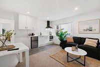 Homely Herne Bay Aprtmnt in wonderful location