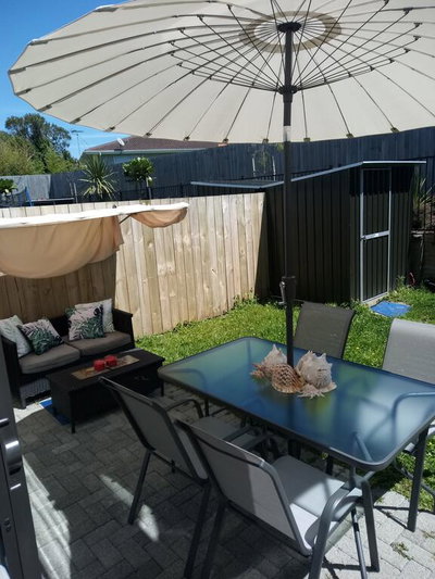HOMESTAY IN BIRKDALE, NORTH SHORE CITY, AUCKLAND.
