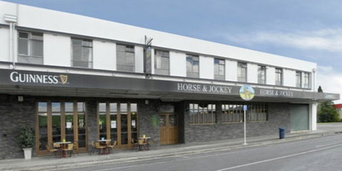 Horse And Jockey Inn - Accommodation New Zealand 1