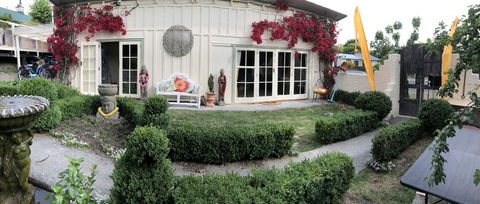 Hotel Haumoana - Accommodation New Zealand 3