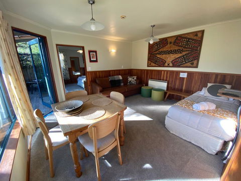 Hydrangea Cottages - Accommodation New Zealand 0