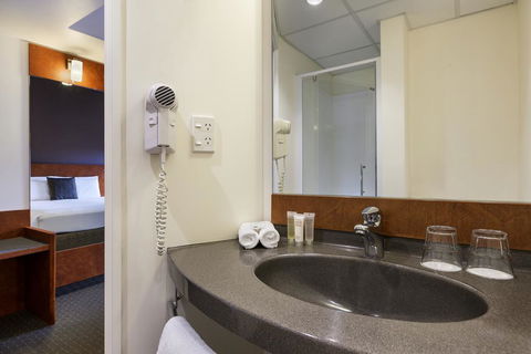 Ibis Christchurch - Accommodation New Zealand 3