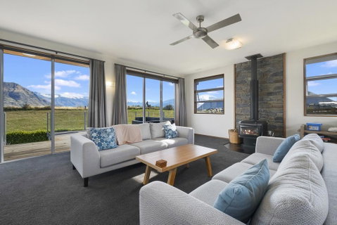 Infinity Views - Modern Wanaka Holiday Home - Accommodation New Zealand 0