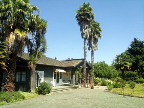 Irongate Retreat - Accommodation New Zealand 0