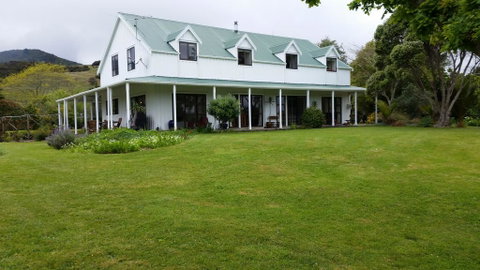 Jacaranda Lodge - Accommodation New Zealand 0