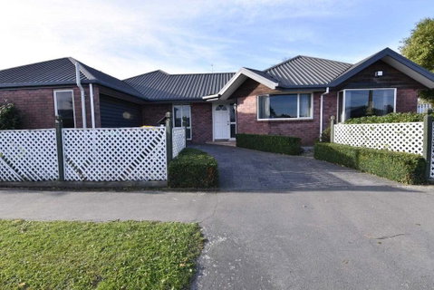 Jarrow Place - Accommodation New Zealand 0