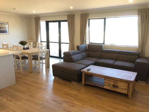 Jero's Place - Accommodation New Zealand 2