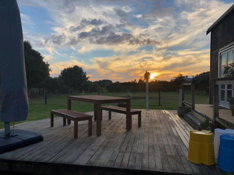 Kakariki Cottage - Accommodation New Zealand 1