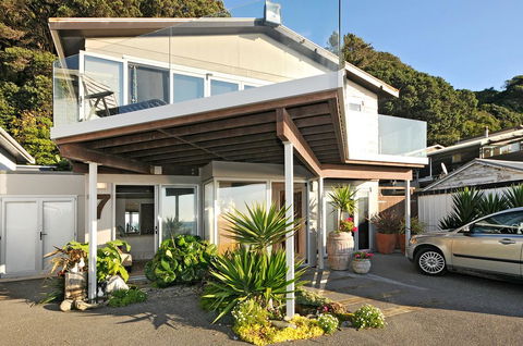 Kapiti Waves B&B - Accommodation New Zealand 3