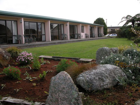 Karamea Village Hotel - Accommodation New Zealand 3