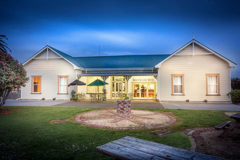 Karamea Village Hotel - Accommodation New Zealand 0