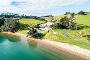 Kauaroa Bay Estate