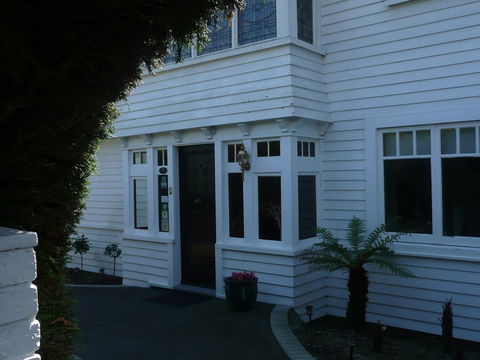 Kershaw House - Accommodation New Zealand 1