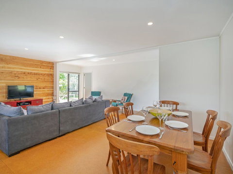 Key Of Whangapoua - Whangapoua Holiday Home - Accommodation New Zealand 1