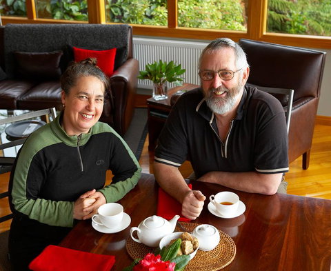 Kowhai Lane Lodge - Accommodation New Zealand 0