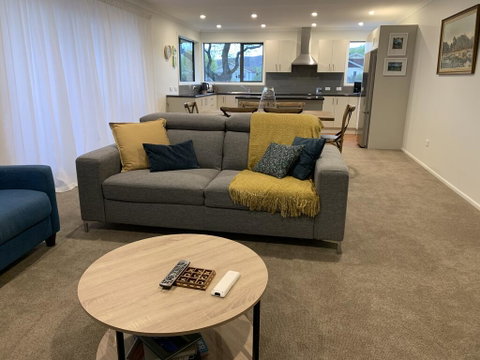 Kurow House On Bledisloe - A2O Cycle Trail Oasis. - Accommodation New Zealand 1
