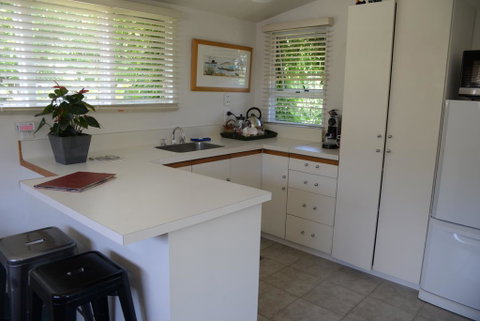 L'abri Bed And Breakfast - Accommodation New Zealand 2