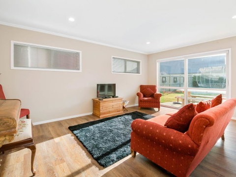 Lake Hayes Haven - Queenstown Holiday Home - Accommodation New Zealand 3