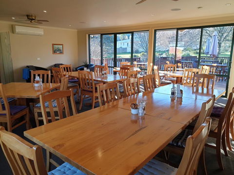 Lake Roxburgh Lodge - Accommodation New Zealand 1