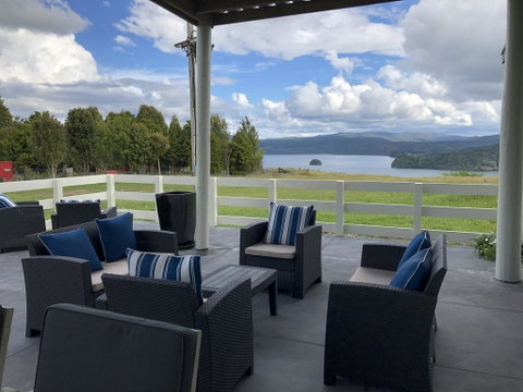 Lakefront Holiday Home - Accommodation New Zealand 0
