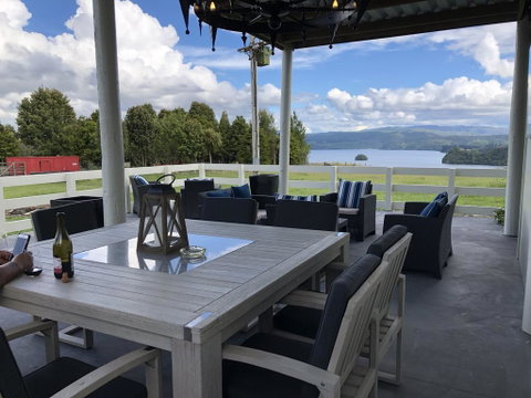 Lakefront Holiday Home - Accommodation New Zealand 2