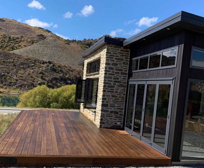 Lakefront Luxury In Old Cromwell New 3BR Home