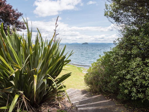 Lakeside Beauty - Hatepe Holiday House - Accommodation New Zealand 0