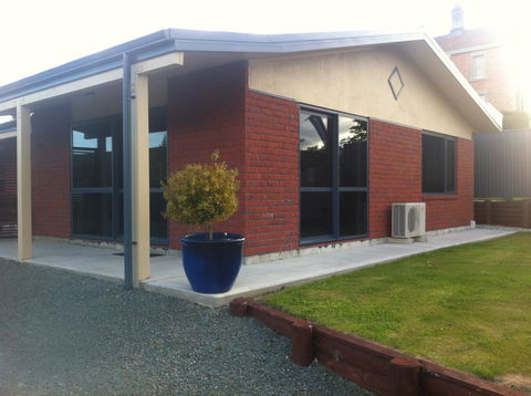 Lawrence Townhouse Accommodation - Accommodation New Zealand 2