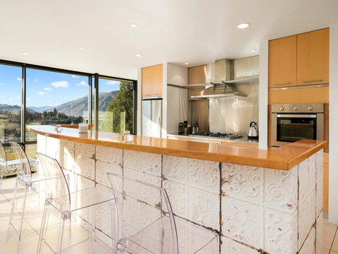 Lindmore Lodge - Queenstown Holiday Home - Accommodation New Zealand 1