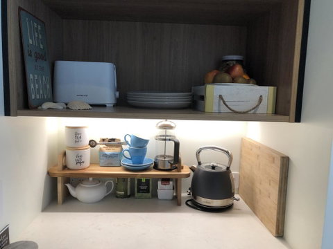 Little Black Fantail Studio - Accommodation New Zealand 0