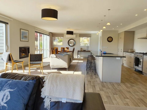Loch View - Accommodation New Zealand 2