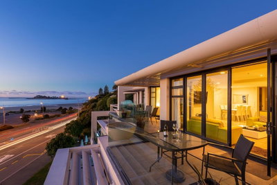 Luxury Apartment - Amazing Views 3 Bdrm