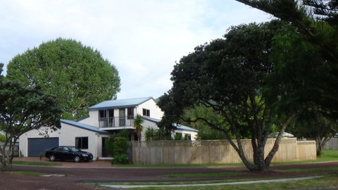 Lynton House - Accommodation New Zealand 3