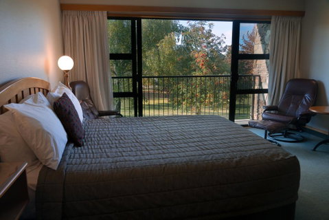 Mackenzie Country Hotel - Accommodation New Zealand 1
