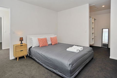 Madras Apartments - Christchurch Holiday Homes - Accommodation New Zealand 1