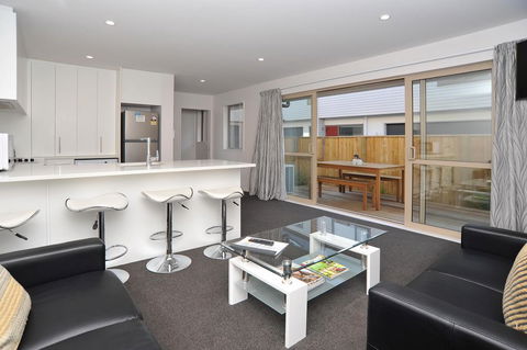 Madras Apartments - Christchurch Holiday Homes - Accommodation New Zealand 0