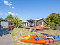 Mahuta Maison - Lake Taupo Holiday Home